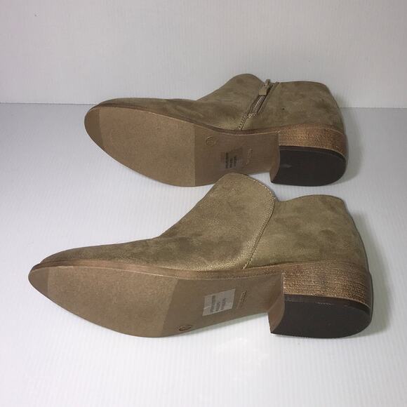 Journee Collections Faux Suede Pointed Toe Women Boots 8.5 - Picture 5 of 9